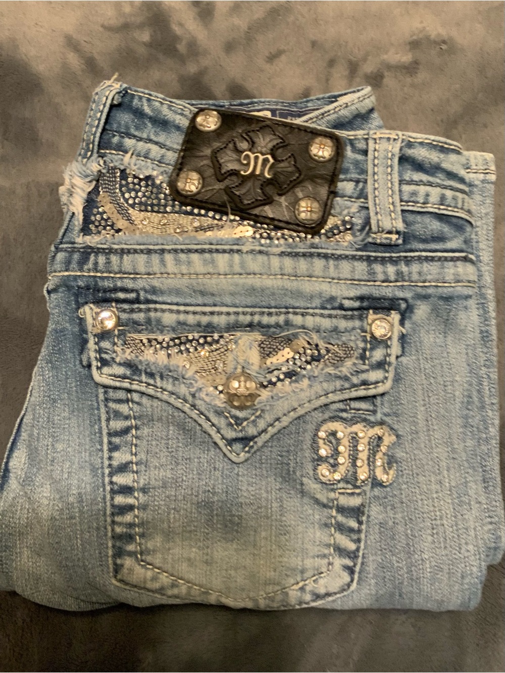 Miss Me distressed jeans with embellished pockets size 29